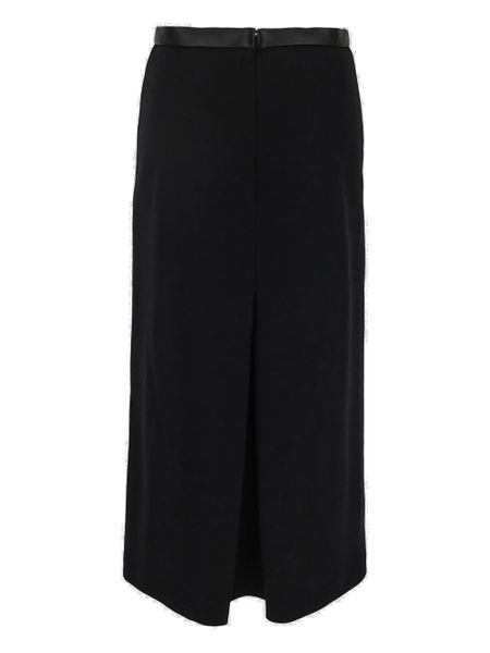 Classic Black Pleated Wool-Blend Skirt