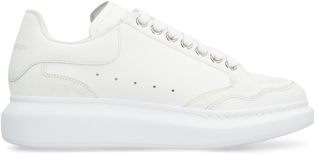 ALEXANDER MCQUEEN Chunky Low-top Sneakers with Suede Inserts for Women