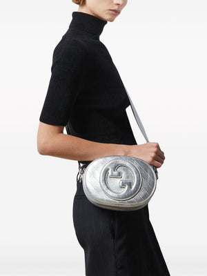 銀色金屬皮小肩背包 - 現代女性必備經典