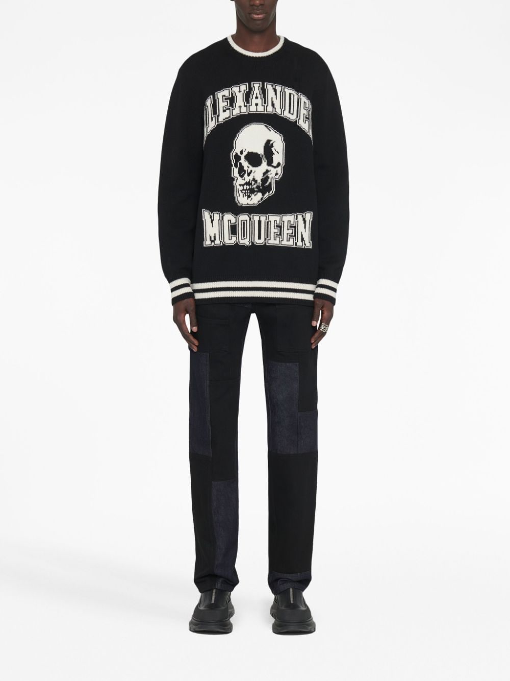 Luxurious Black Skull Sweater cho Nam với 90% Lana và 10% Cashmere