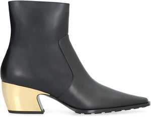 BOTTEGA VENETA Versatile Black Leather Ankle Boots for Women