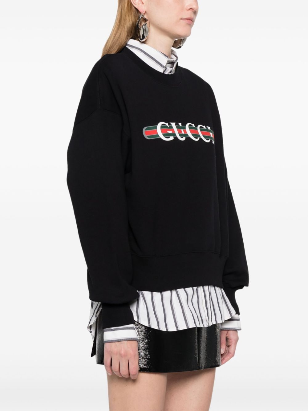 Áo Hoodie Đen Đẳng Cấp Có In Họa Tiết Gucci Đặc Trưng