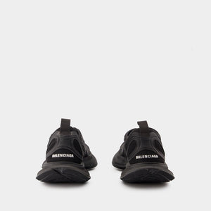 BALENCIAGA Circuit Unisex Sneaker