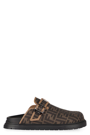 FENDI Luxury Textured Buckle Sandals for Men