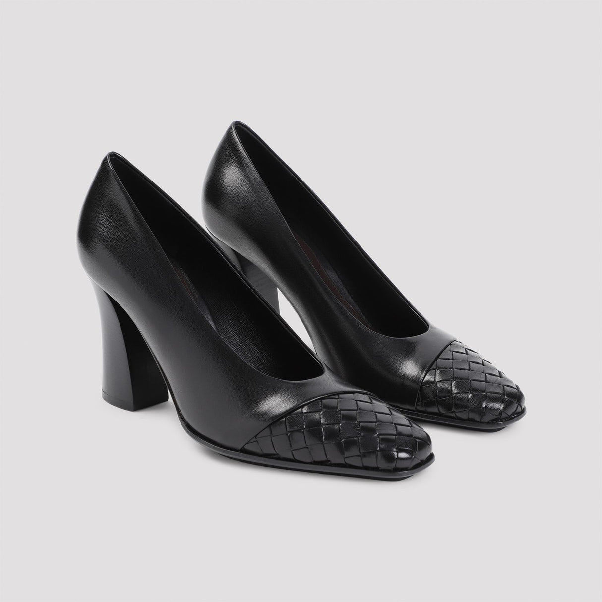 BOTTEGA VENETA Sleek Nappa Leather Pumps for Women