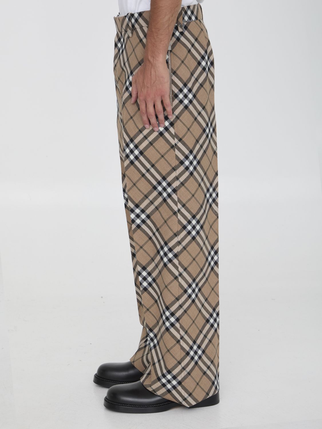 BURBERRY Tailored Wool Blend Trousers with Nova Check Pattern