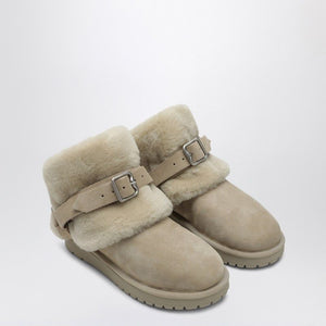 BURBERRY Chic Beige Snow Boots with Shearling and Suede