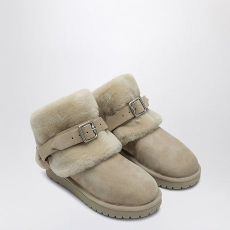 BURBERRY Chic Beige Snow Boots with Shearling and Suede