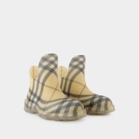 BURBERRY Classic Low Ankle Boots for Women