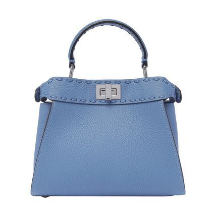 Light Blue Leather Handbag with Swivel Fastening and Macro Stitching