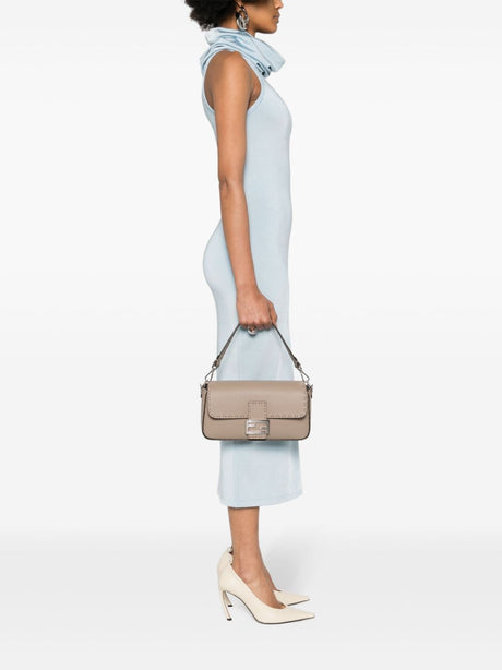 Túi xách sang trọng CORDAPAL cho phụ nữ thời trang: Túi SS24 Baguette của FENDI
