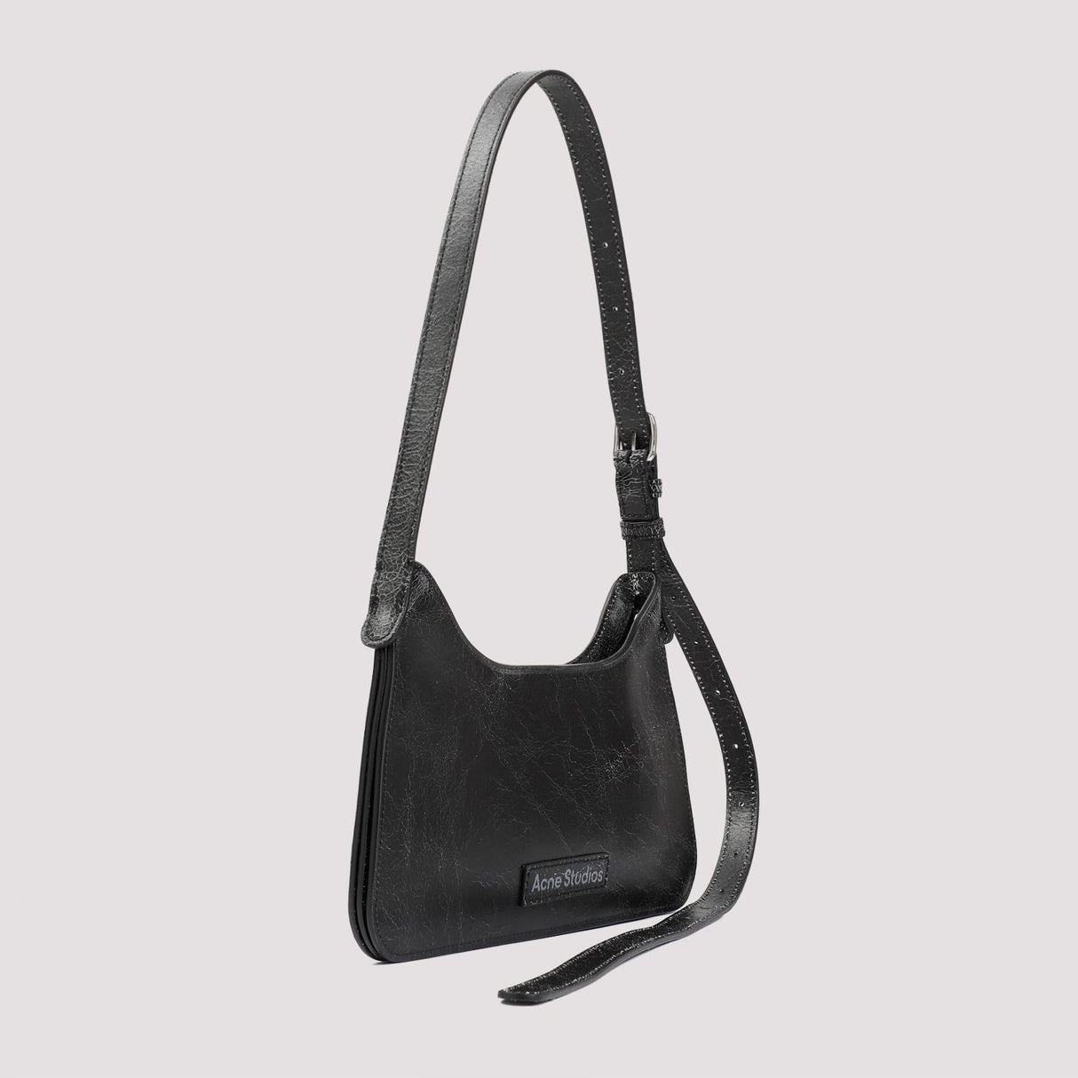 Black Leather Handbag for the Modern Woman