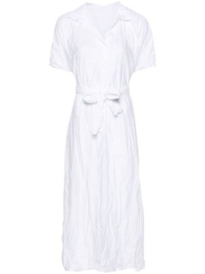 白の綿のショートドレス - スプレッドカラーとバットウィングスリーブ付き