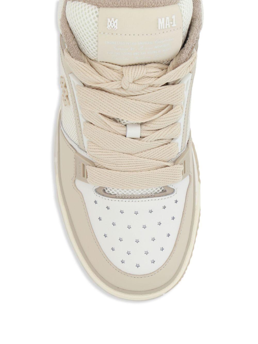 Giày Sneaker Da Màu Beige Sang Trọng