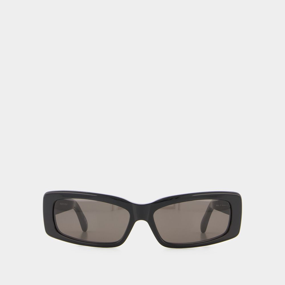 BALENCIAGA Modern and Chic Sunglasses for Everyday Wear