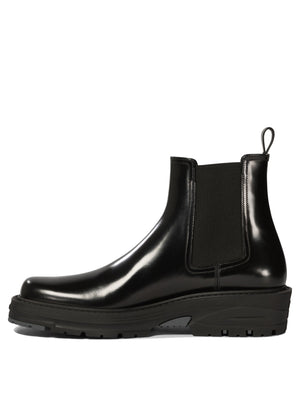 GIVENCHY Men's Elegant Leather Chelsea Boots