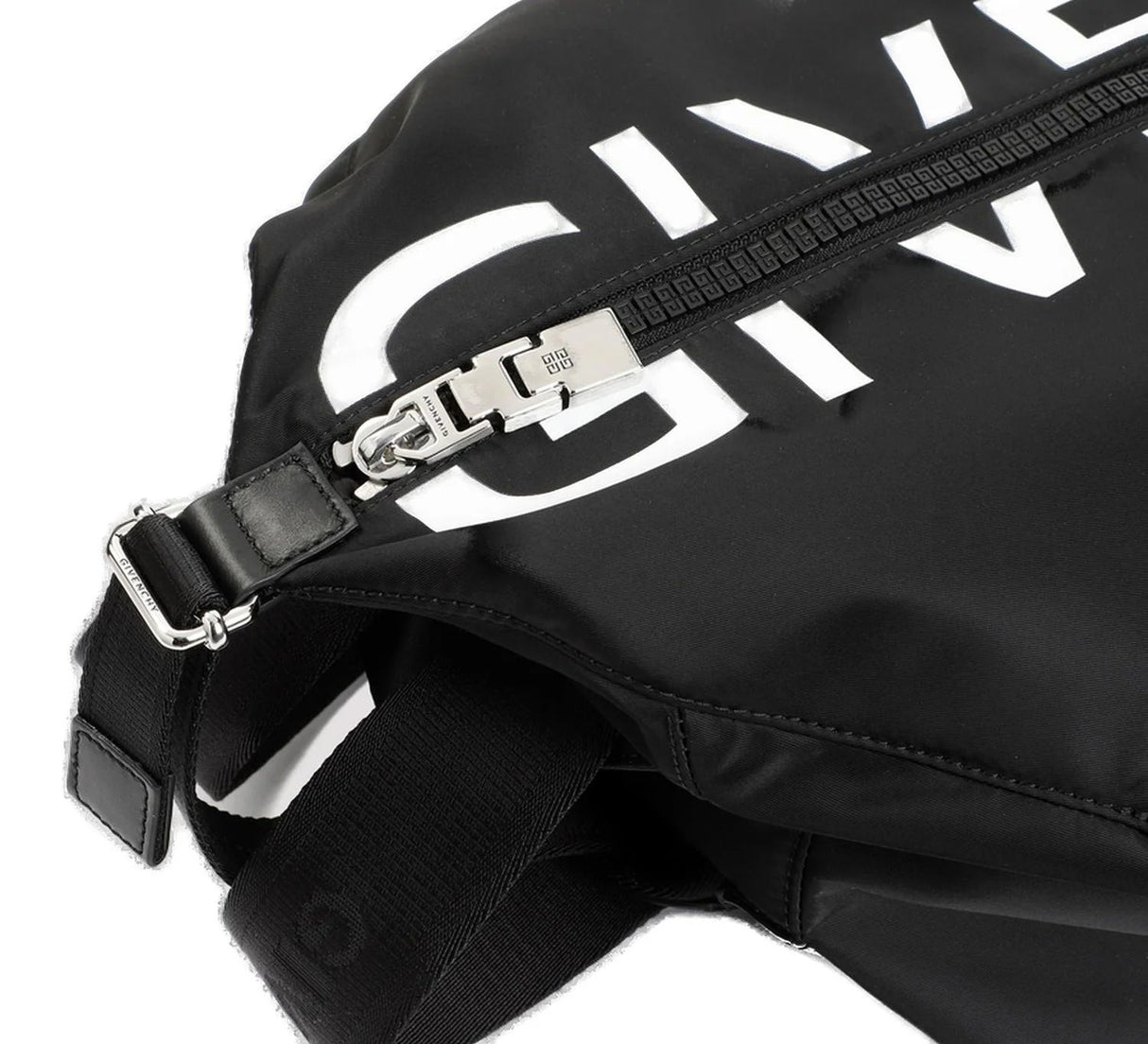 GIVENCHY Men's Medium Black Cotton-Acrylic Zip Backpack SS24