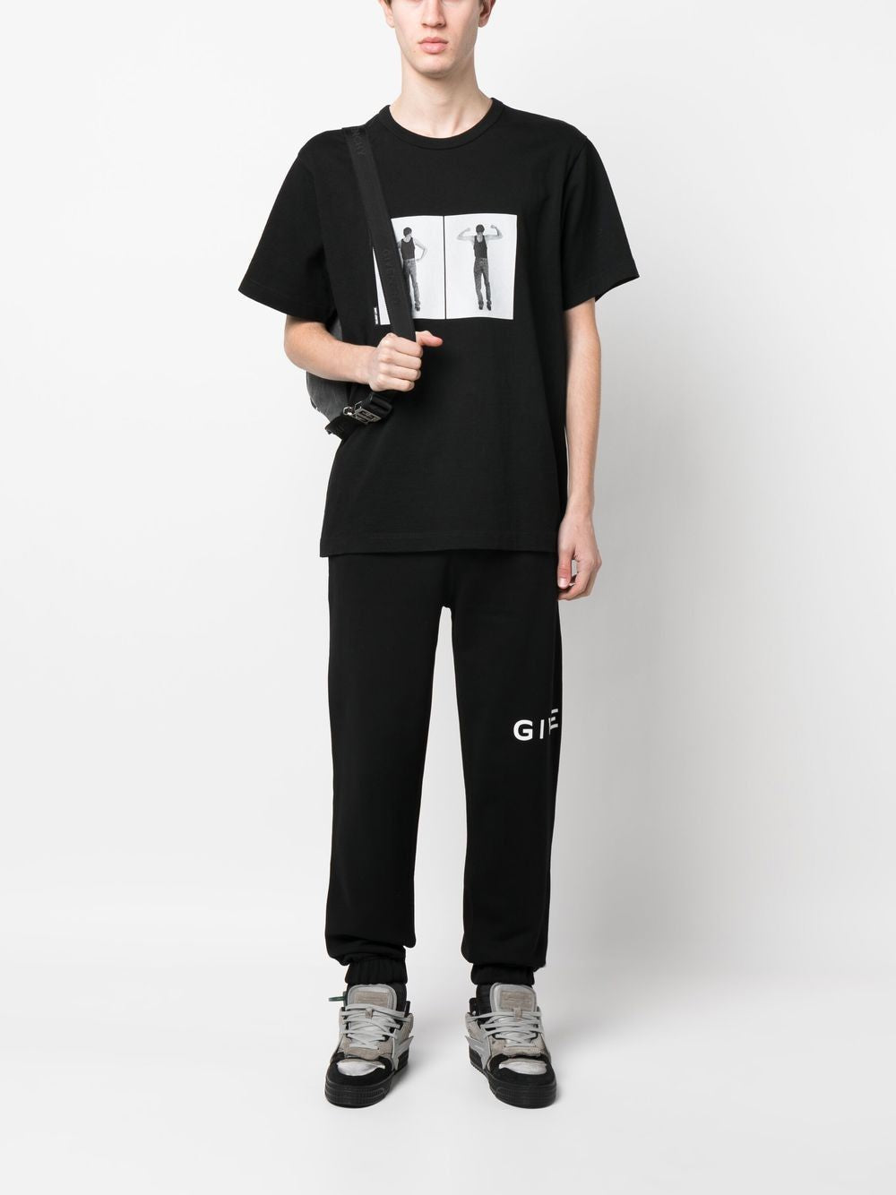 Quần Sweatpants Nam Đen Tông Logo Givenchy - Mùa SS24