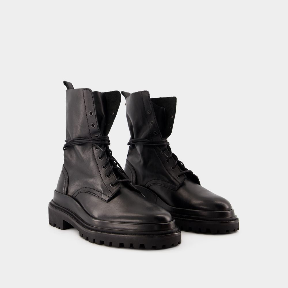 ISABEL MARANT Elegant Midnight Noir Boots