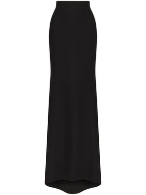 高腰黑色裙子，来自VALENTINO的SS23系列女装