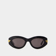 BOTTEGA VENETA Chic Oversized Sunglasses