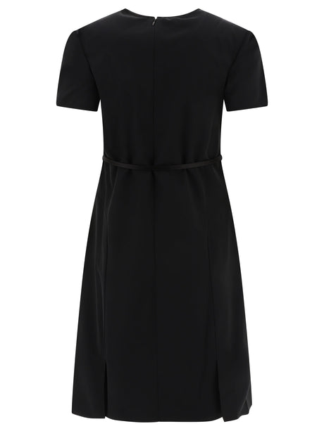 قطعة الأصلية: فستان أسود V-Neck كلاسيكي للنساء