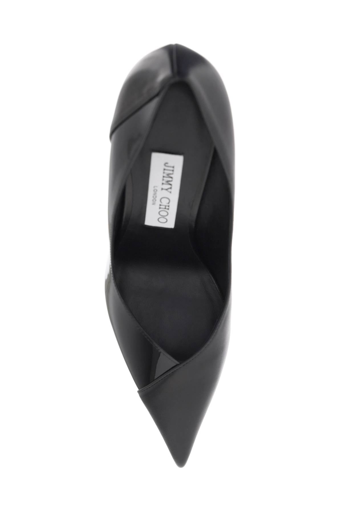 أنيقة وراقية: حذاء سوداء نسائية بأصابع مدببة لربيع وصيف 24