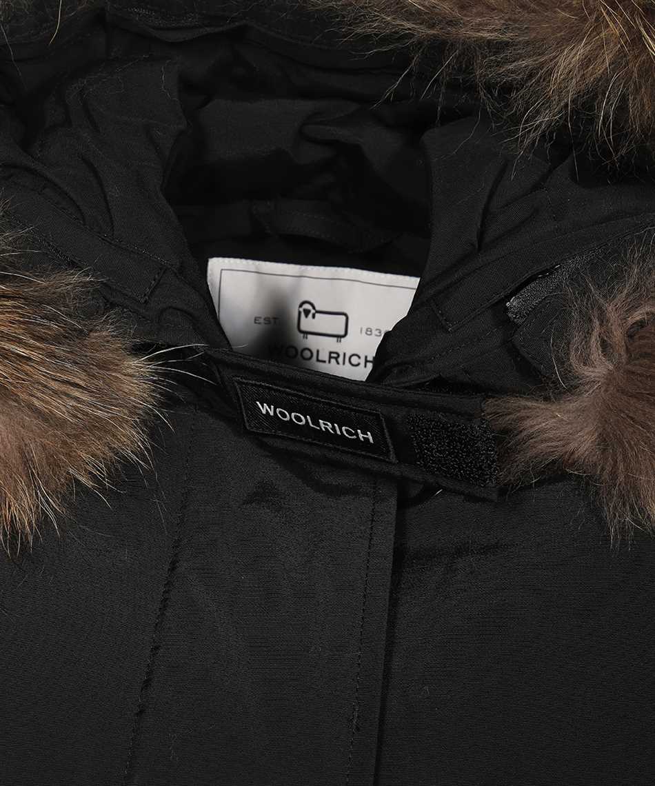Áo khoác dáng ngắn mũ lông đen cho nữ - Bộ sưu tập FW22