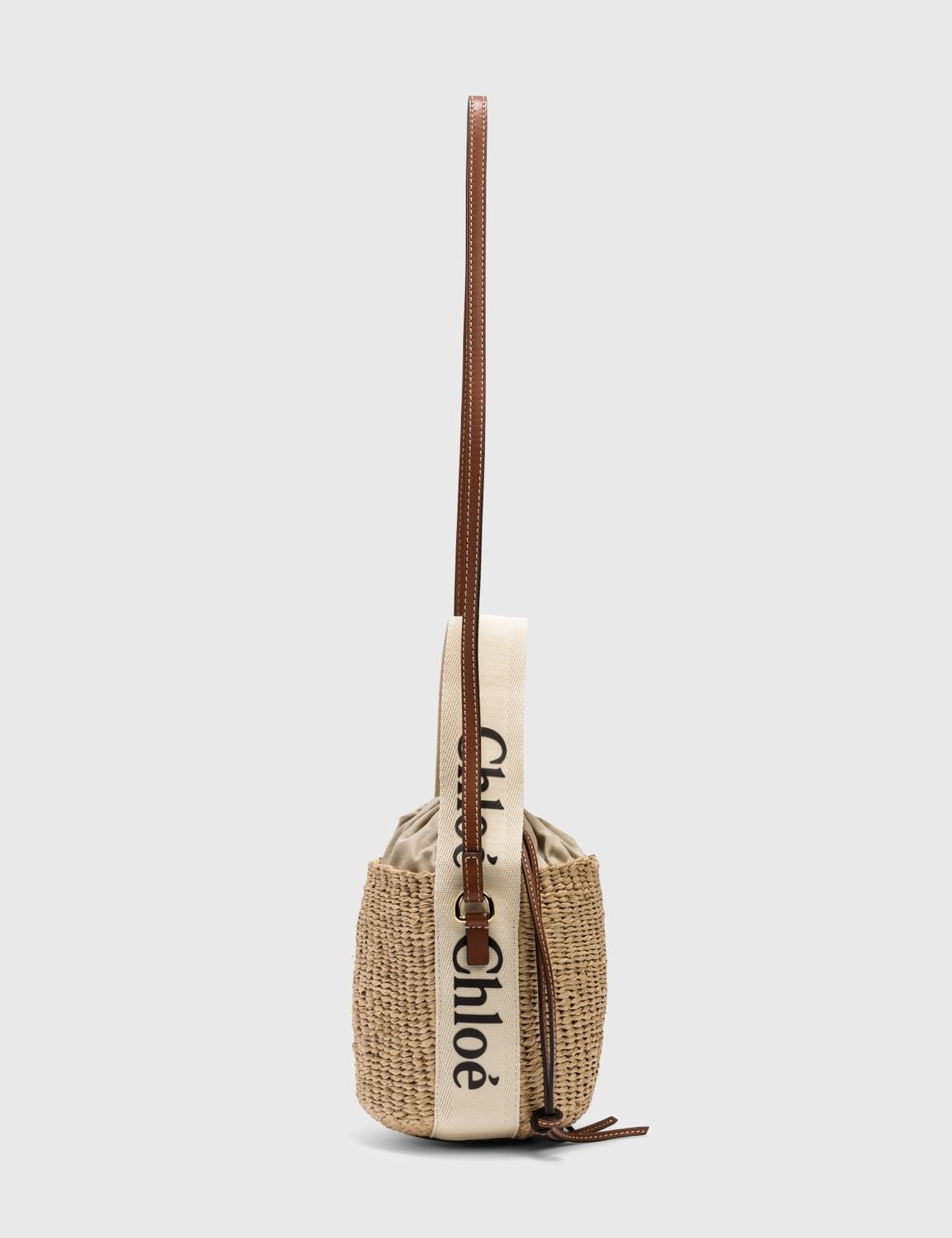 CHLOÉ Small Woody Basket Weave Handbag in Gold - Women's Spring/Summer 2024