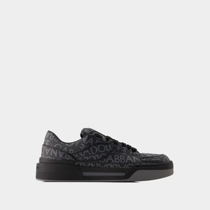 DOLCE & GABBANA Classic Black Sneakers for Men - Versatile and Sophisticated for the FW23 Season