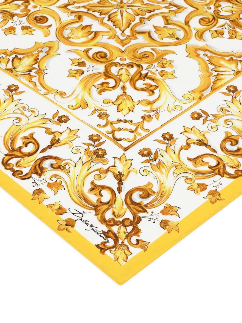 DOLCE & GABBANA Luxurious Silk Scarf for Women