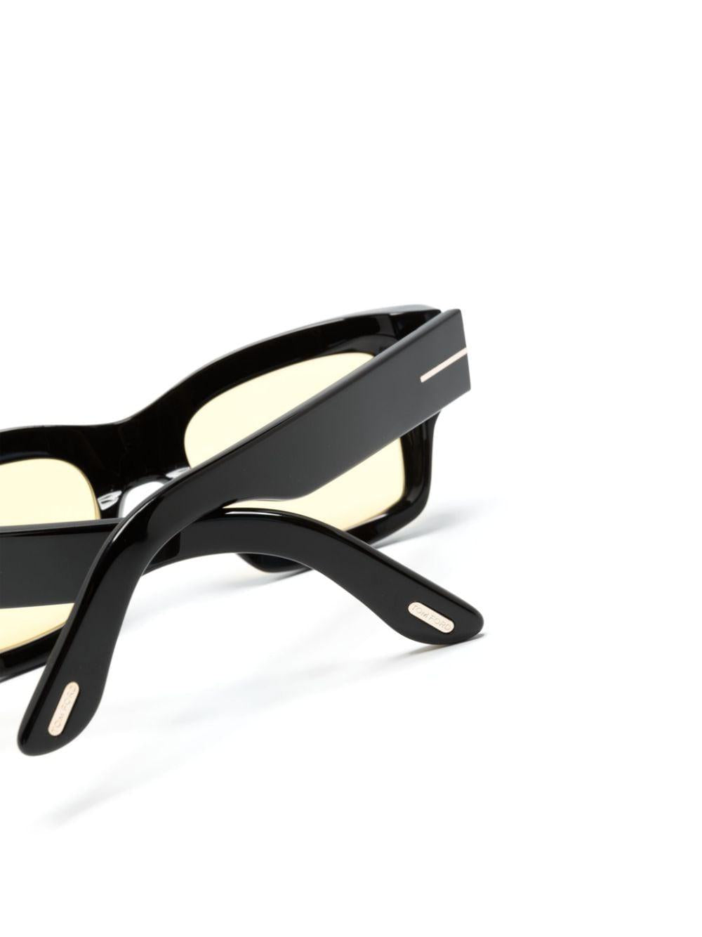 نظارات شمسية للرجال باللونين الأسود اللامع والبني