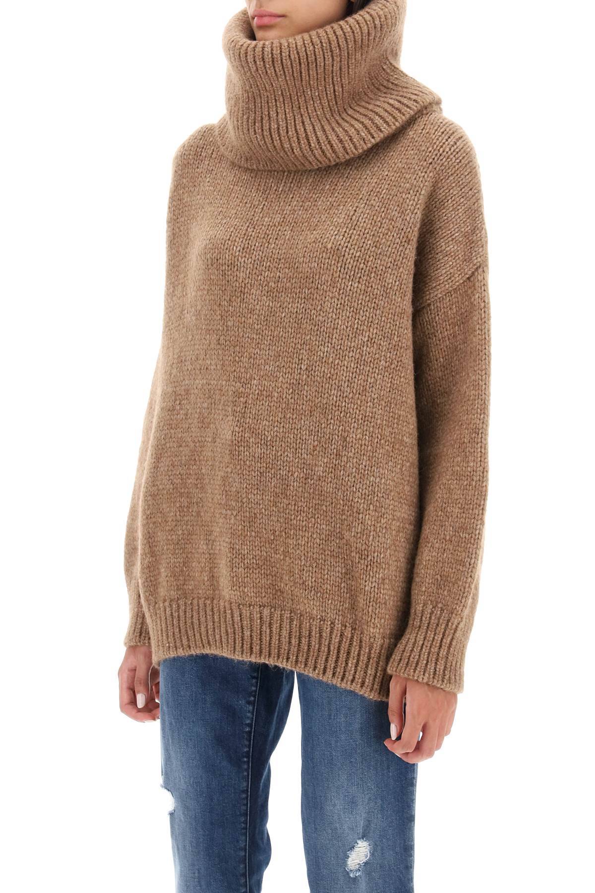 Cozy Oversized Turtleneck Sweater - Brown