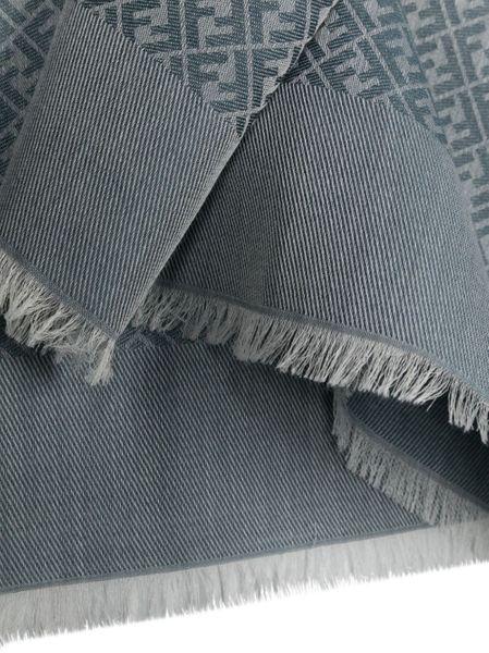 高級デザイナースカーフin美しいテンペスタカラー - SS24コレクション
