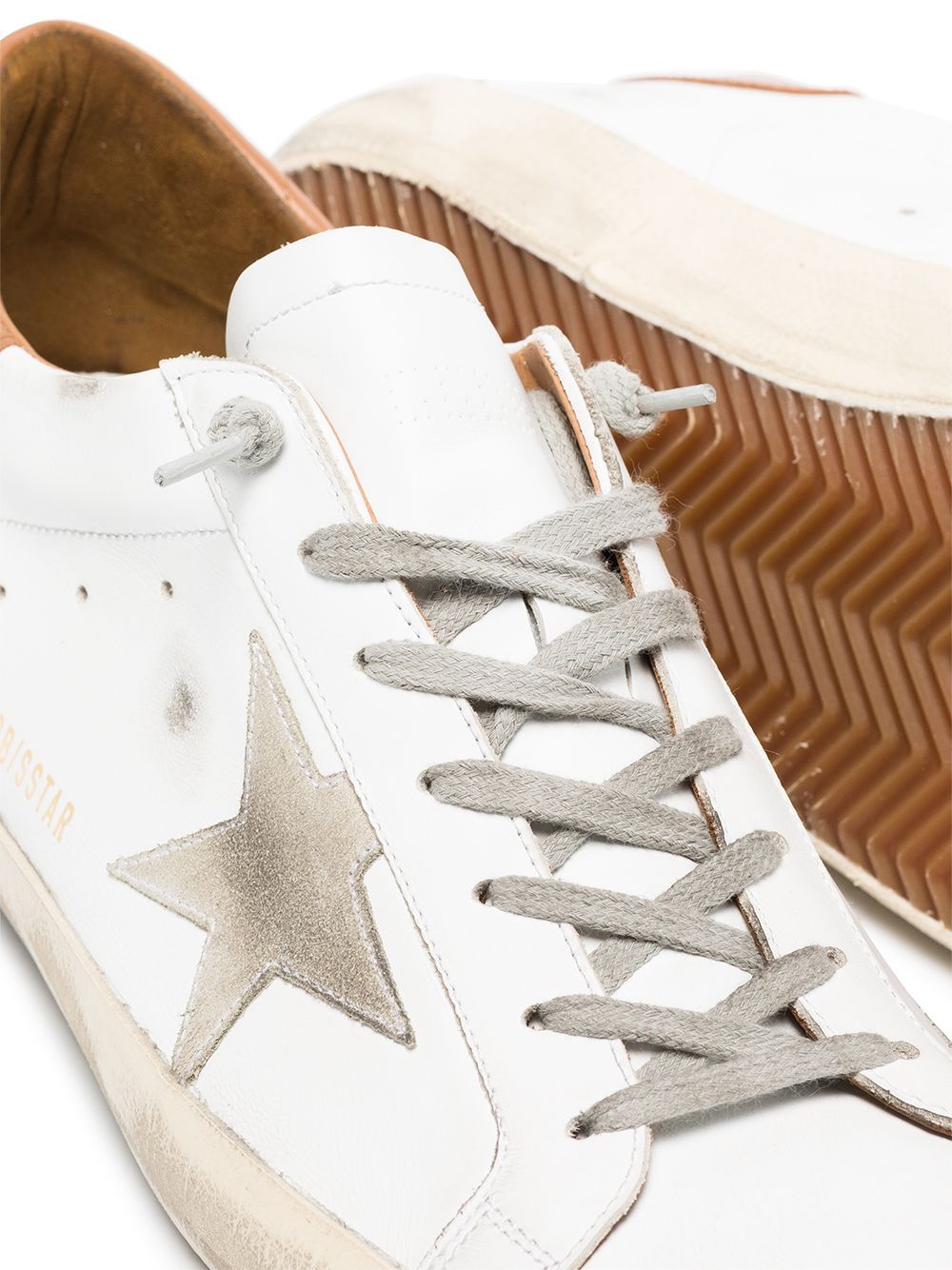 GOLDEN GOOSE Men's White Leather Low-Top Sneakers with Iconic Star Patch and Vintage Effect