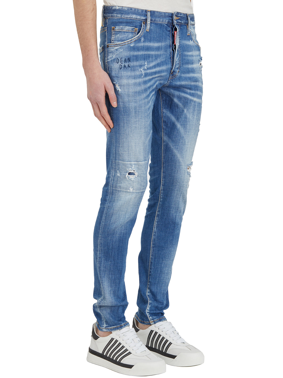 سروال جينز رجالي أزرق ممتد 5 جيوب بقصة متوسطة مع حلقات للحزام و بقياس 46