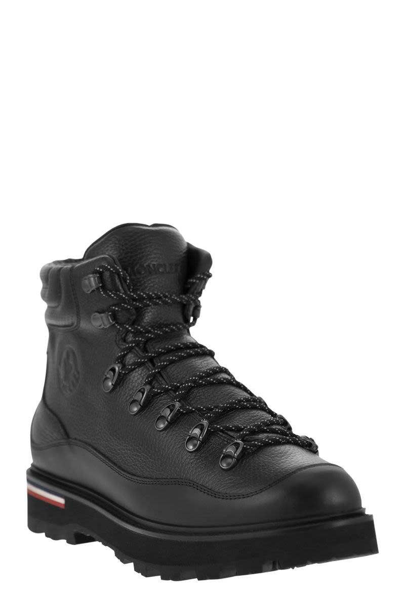 MONCLER Tassel Leather Trekking Boots - Durable and Water-Resistant for Men - Fall/Winter 2023