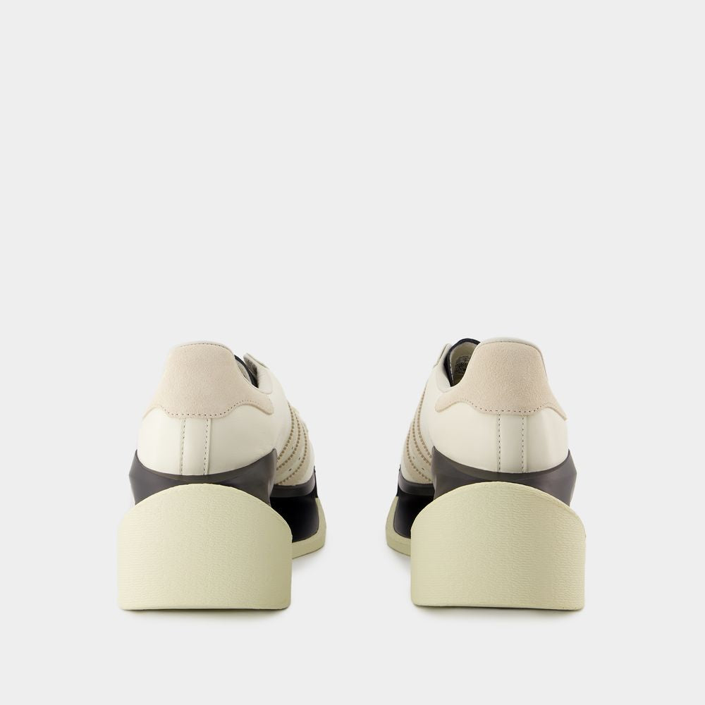 Y-3 Futuristic Unisex Superstar Sneaker