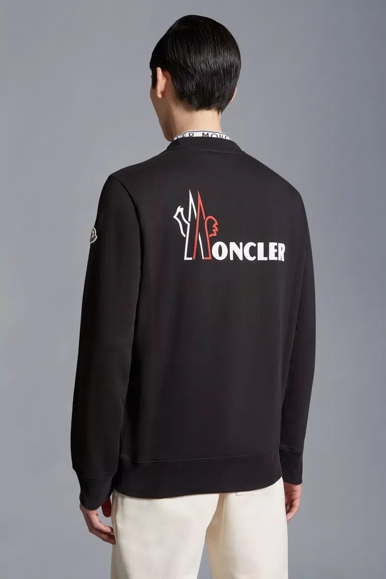 MONCLER Classic Crewneck Sweatshirt with Logoed Design - Black