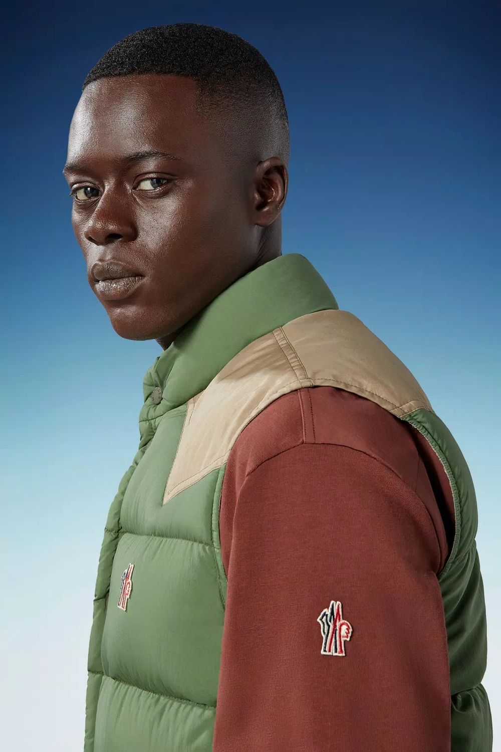 MONCLER MEN'S GREEN DOWN VEST FOR SS24