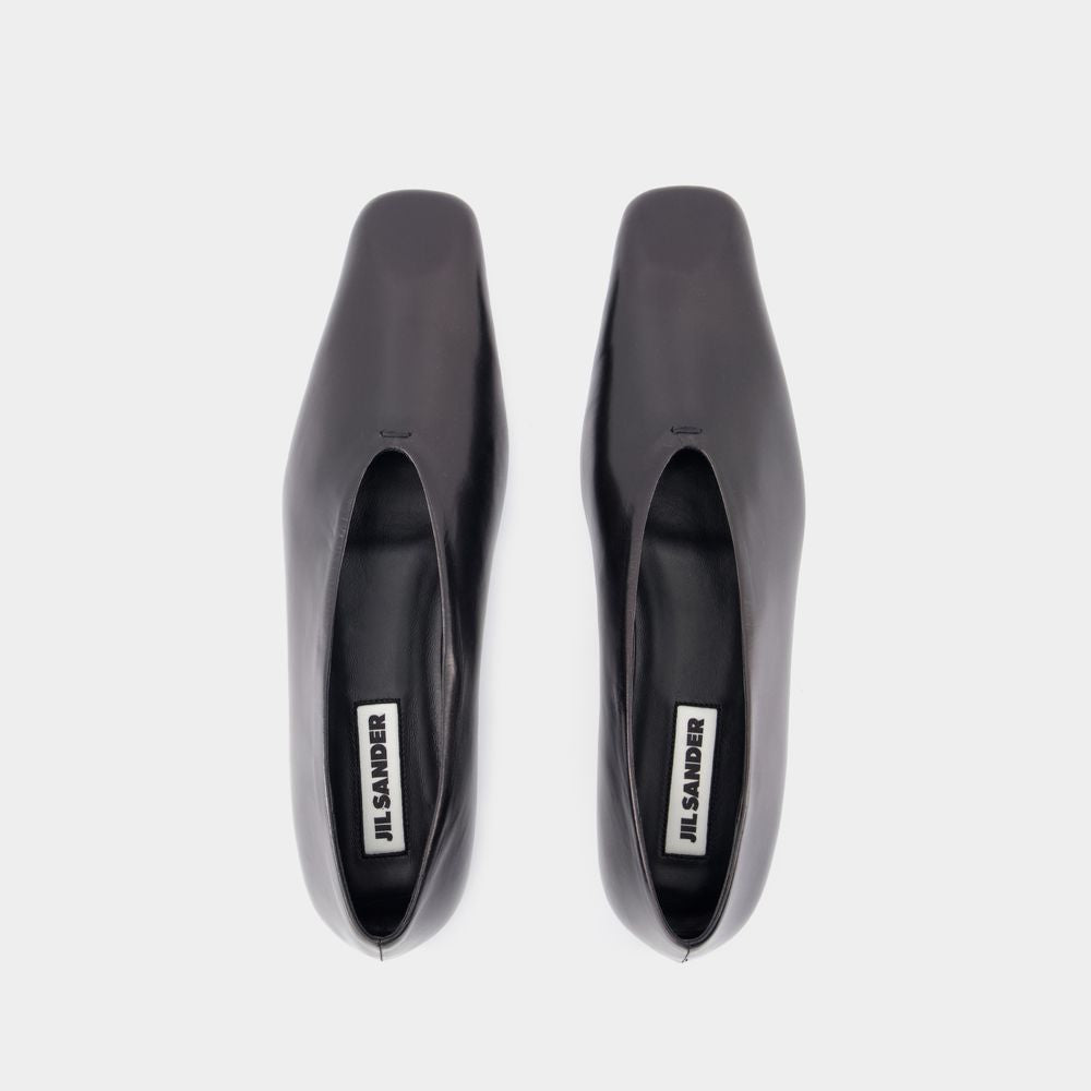 JIL SANDER Sleek Black Ballerina Shoes for Women - SS24 Collection