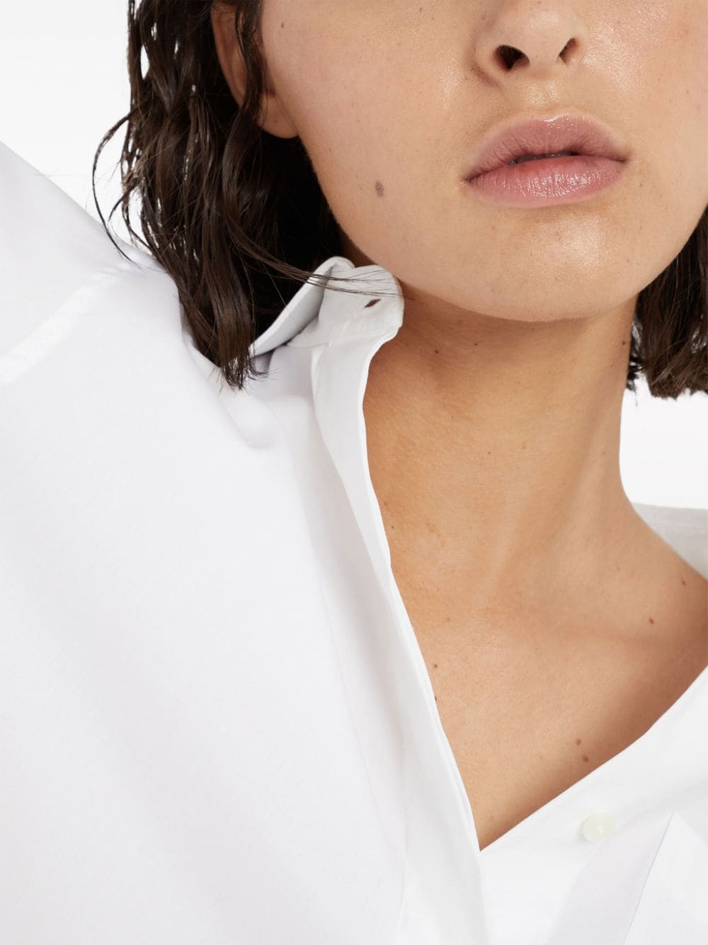 BRUNELLO CUCINELLI Elegant White Wide Sleeve Shirt with Shiny Cuff Details for Women