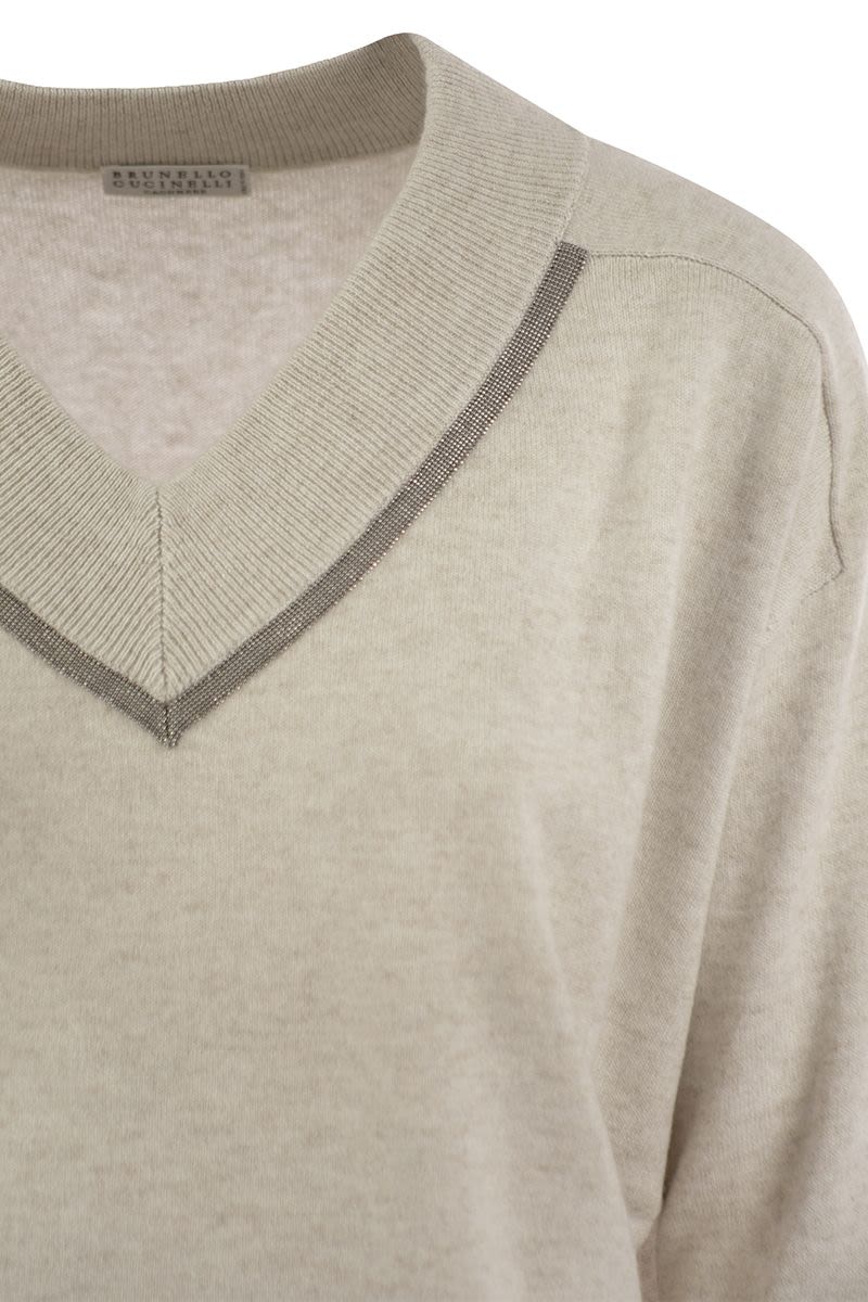 BRUNELLO CUCINELLI Luxurious Cashmere Sweater with Embellished V-Neck