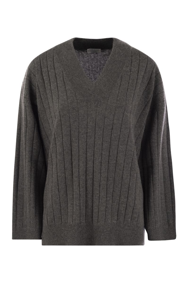 BRUNELLO CUCINELLI Luxury Cashmere V-Neck Sweater with Luminous Neck Detail