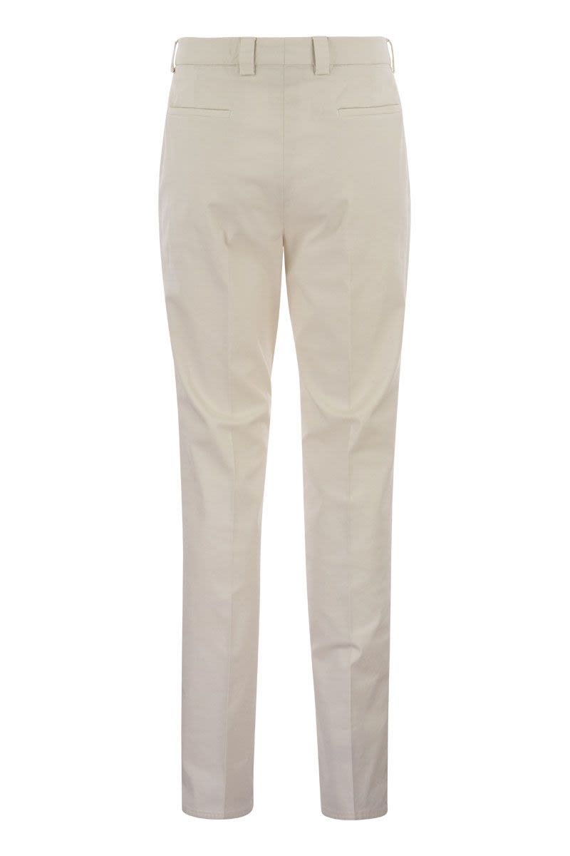 BRUNELLO CUCINELLI Classic American Pima Cotton Trousers with Pleats and Leisure Fit