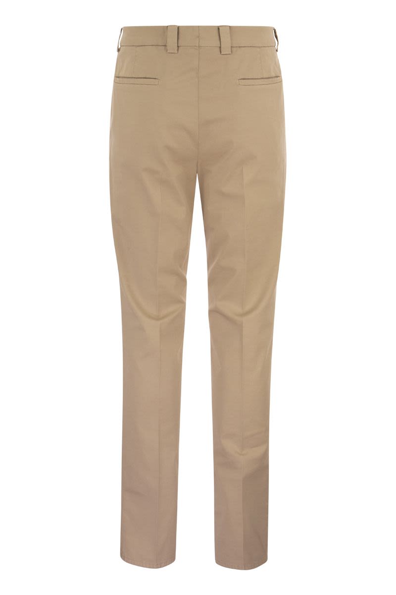 BRUNELLO CUCINELLI Classic American Pima Cotton Trousers with Pleats and Leisure Fit