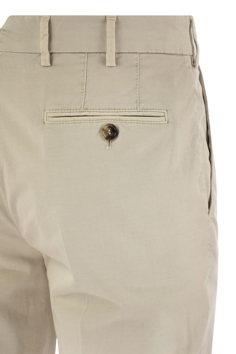 Italian Fit Cotton Gabardine Trousers in Cream for Men