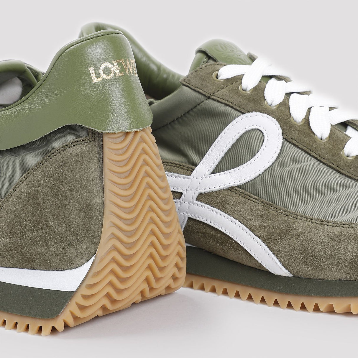 LOEWE Flow Runner Sneakers in Green