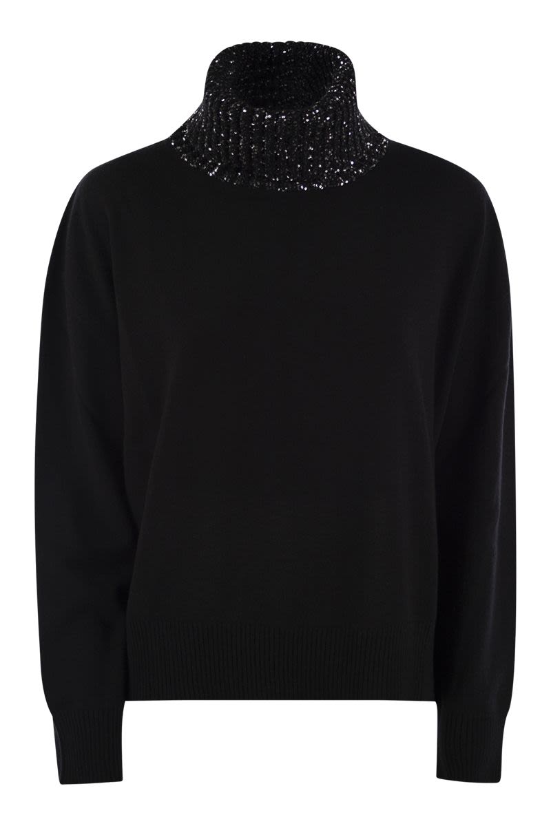 FABIANA FILIPPI Luxurious Wool-Silk-Cashmere Turtleneck Sweater with Sequin Collar