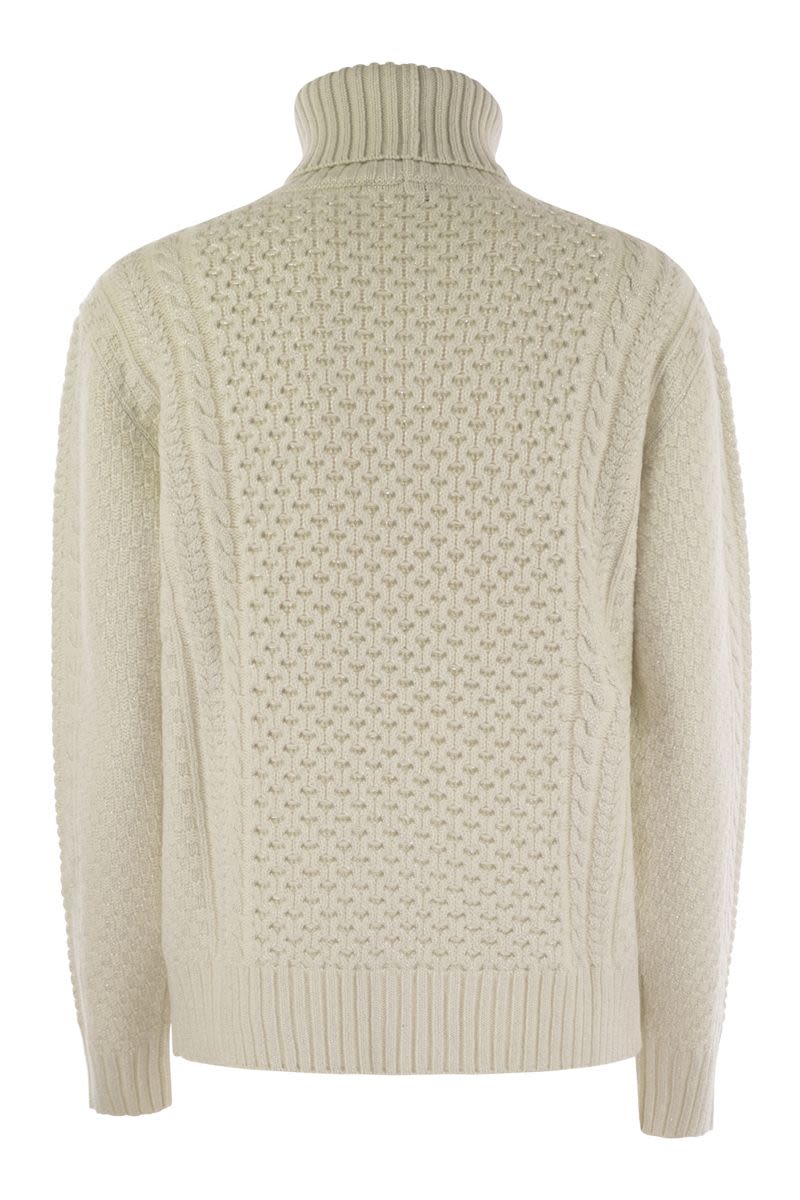 FABIANA FILIPPI Luxurious Turtleneck Sweater with Exclusive Textured Design